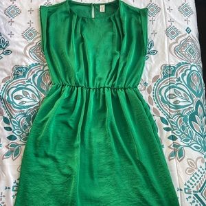 Old Navy Emerald Green Dress, Size Medium, Like New Condition